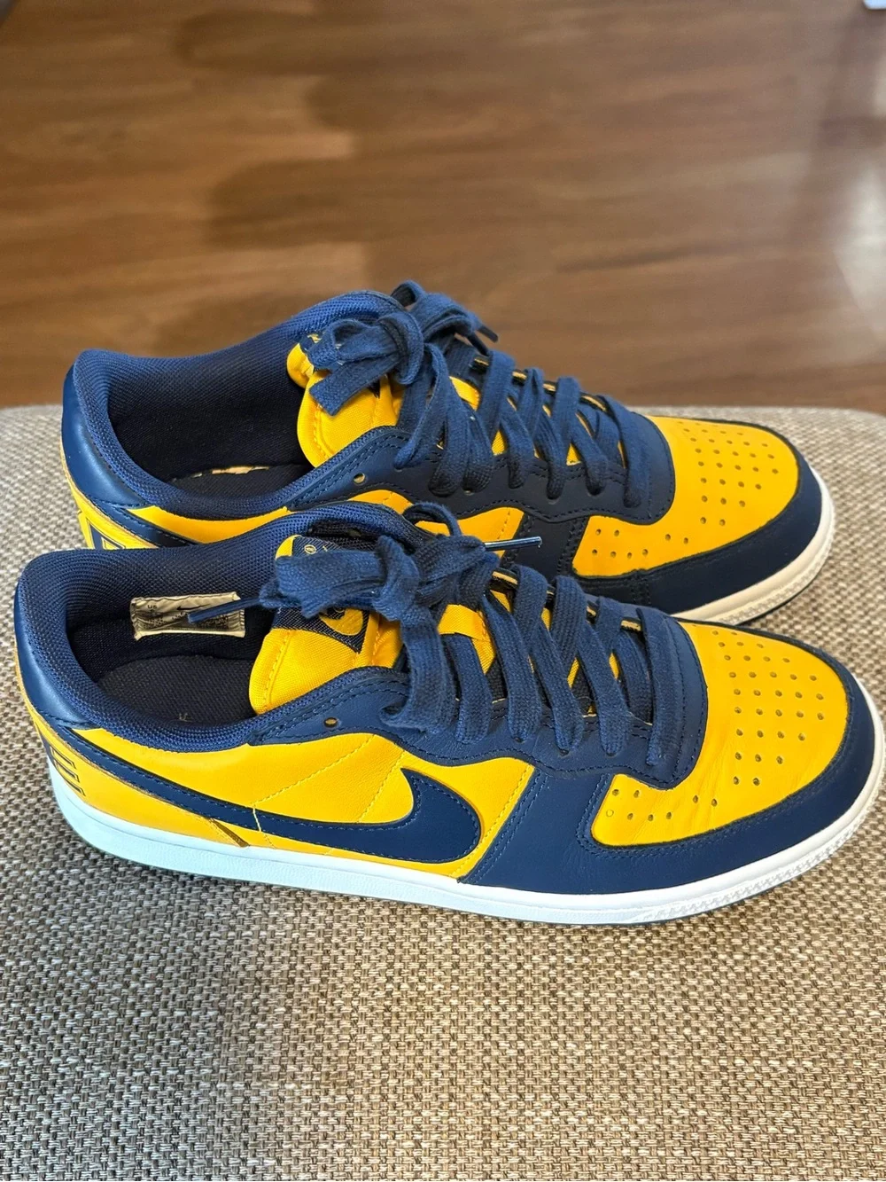 Nike Terminator Low OG Navy and Gold Low-Top Sneakers. Size 6Y/7.5W - Picture 2 of 7